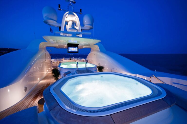Jacuzzi