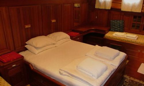 ARIELLE I  -   Double Cabin