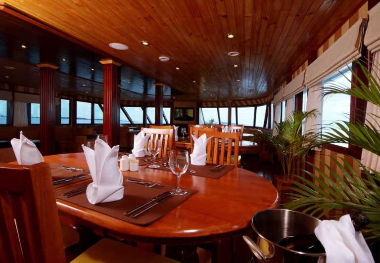 ARK ROYAL Dining Detail