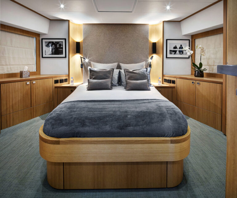 Double Cabin