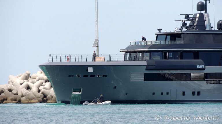 ATLANTE by CRN