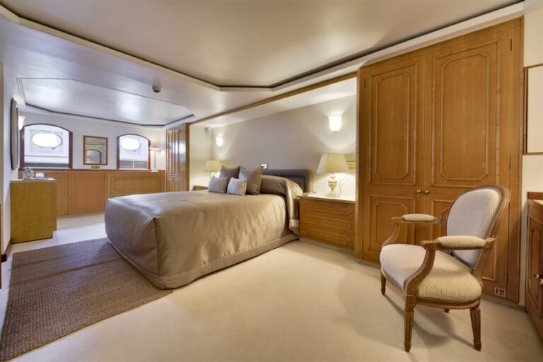 ATLANTIC GOOSE -  VIP Cabin