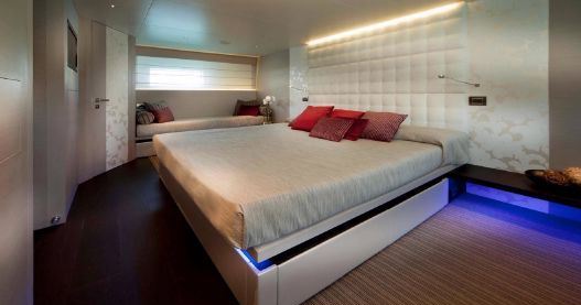 AURORA - Master cabin