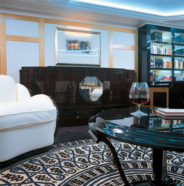 AVANTI Interior - Main Living Area