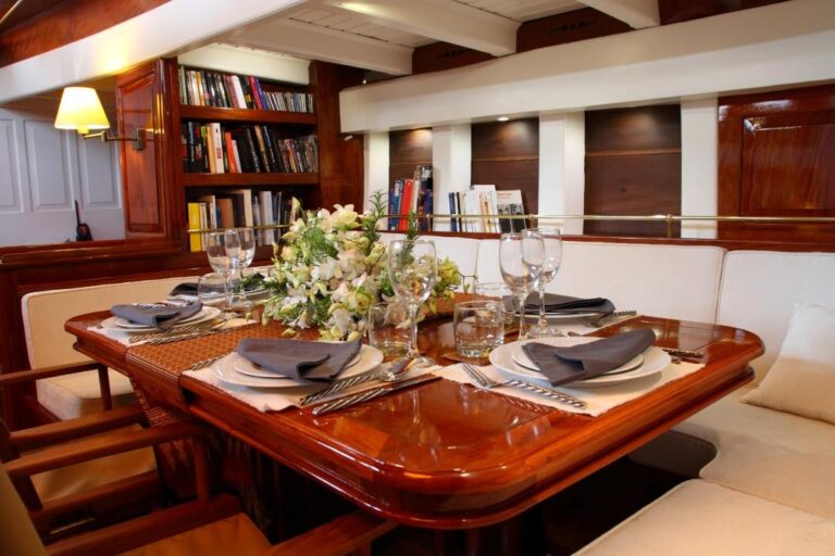 AVENTURE - Salon dining