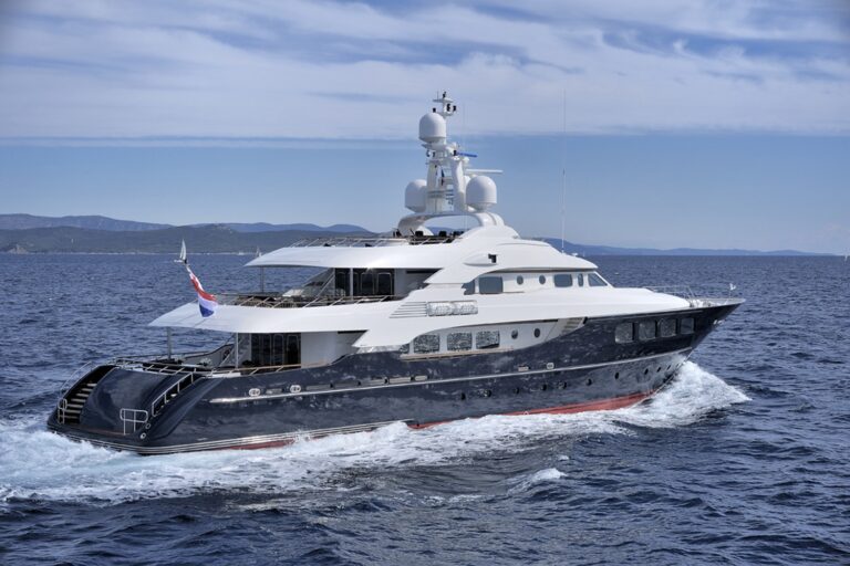 AWATEA Profile At Sea