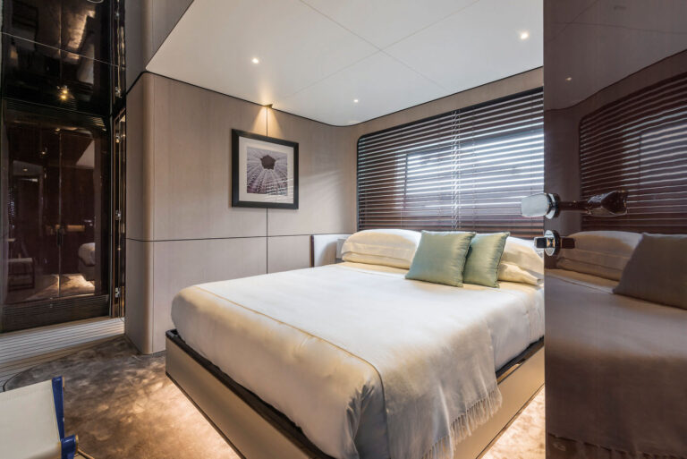 VIP Cabin