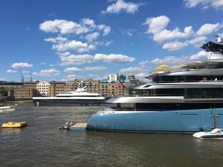 Abeking & Rasmussen Yacht Aviva And Elandess In London