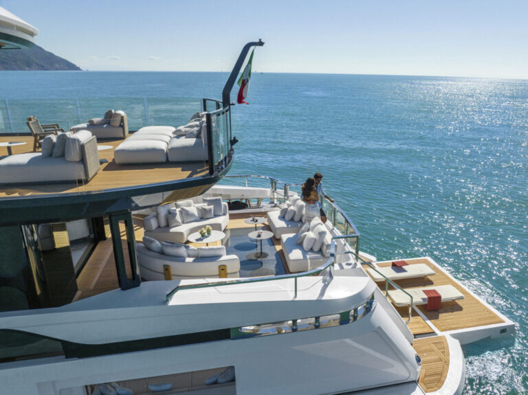 Aft Beach Terrace (sistership)