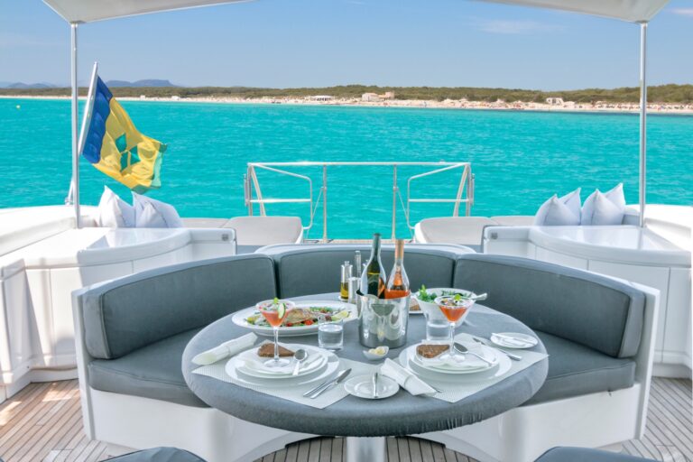 Aft Deck Dining