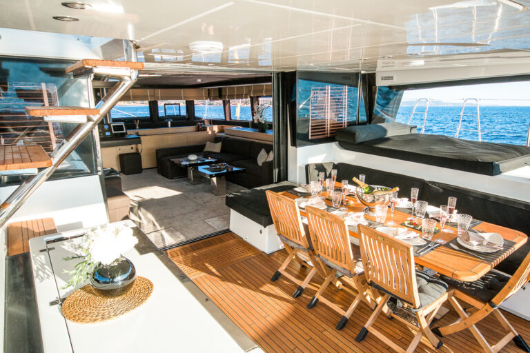 Aft Deck With Entrance To The Salon