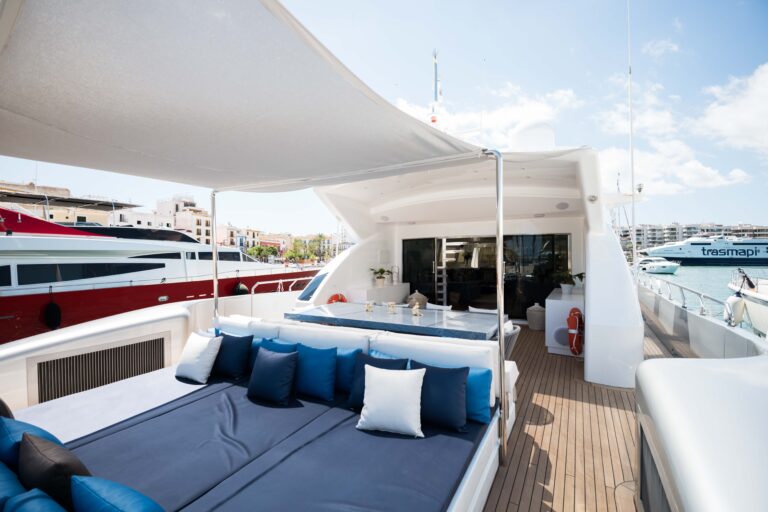 Aft Deck With Sunpads