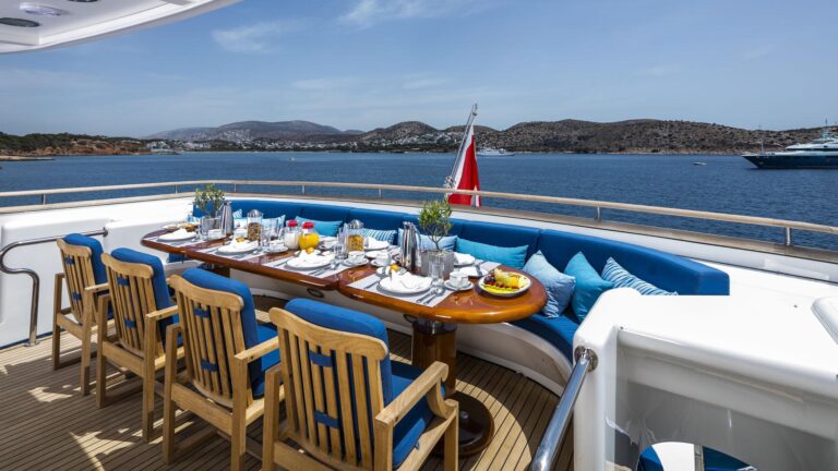 Alfresco Dining/Eating Space