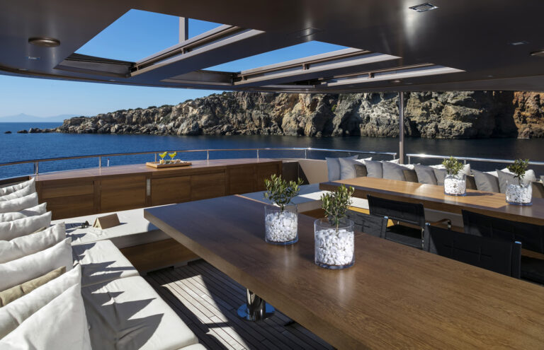 Alfresco Dining