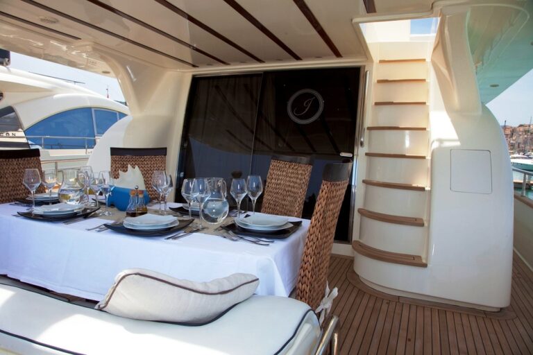 Alfresco Dining Area