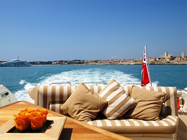 Amadeus -  Aft Seating