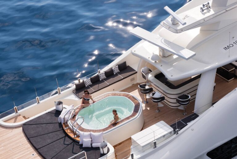 Amels 180 Mediterranean - Jacuzzi And Sundeck