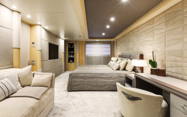 Amore Mio 2 superyacht - Cabin-001
