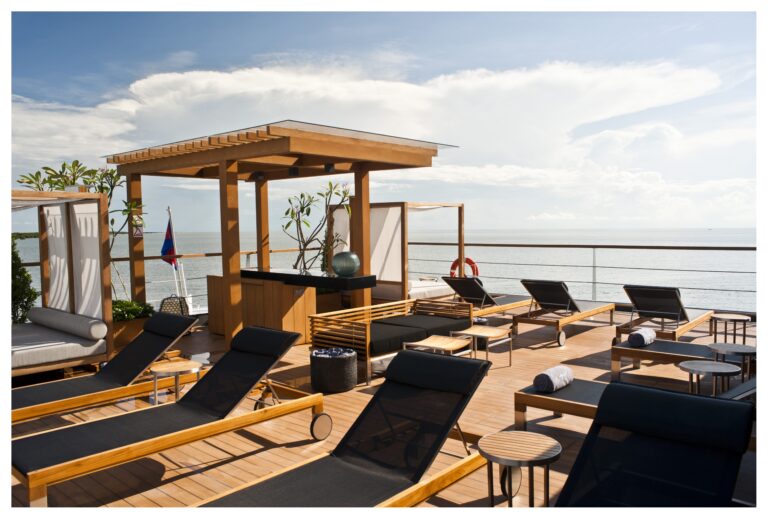Aqua Mekong Sun Deck