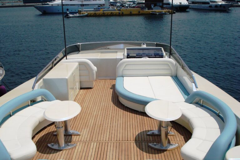 Astir -  Flybridge New Colour
