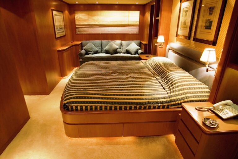 Astir -  VIP Cabin
