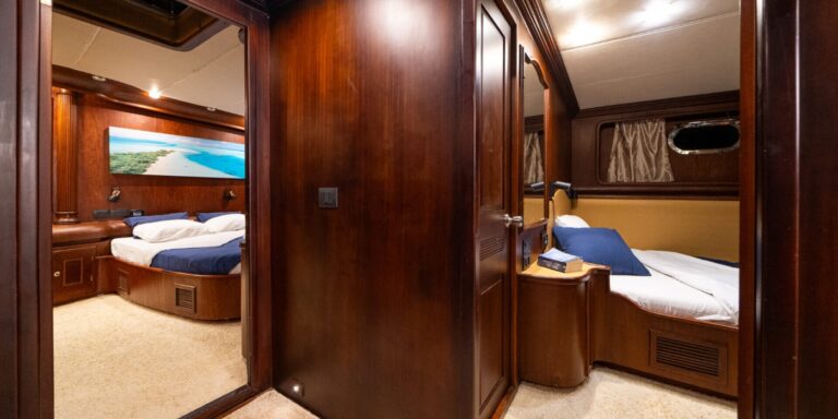 Attached Cabin