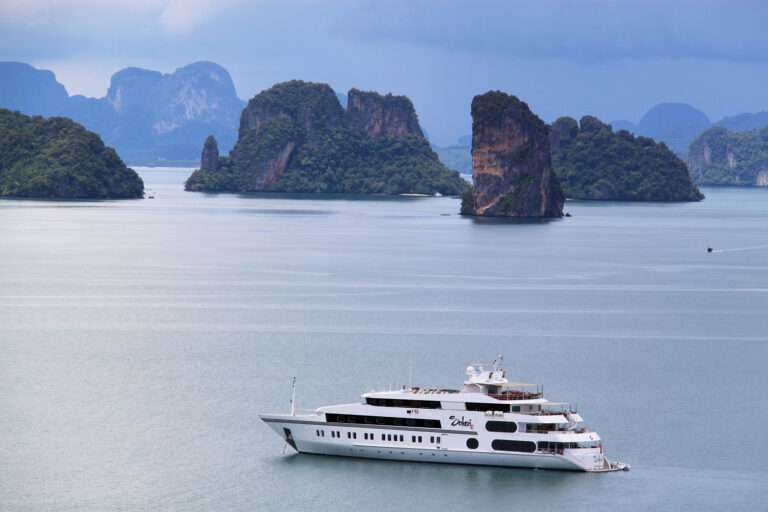 Austal Superyacht SALUZI In Asia