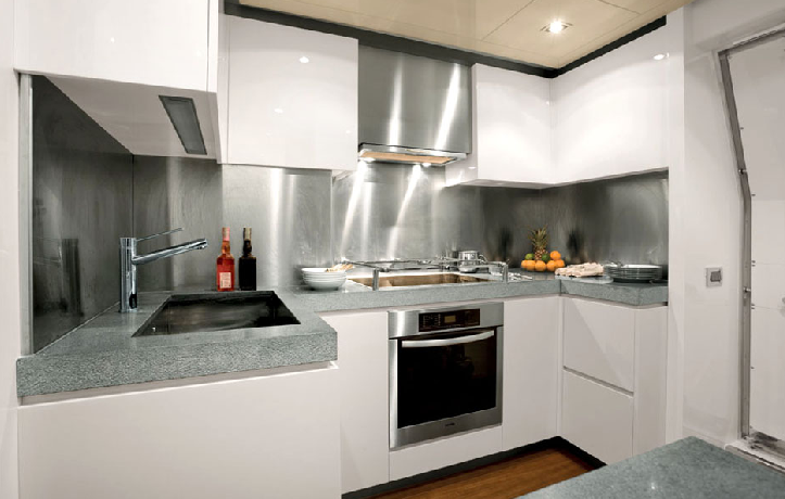Azimut 88 - Motor Yacht - Galley