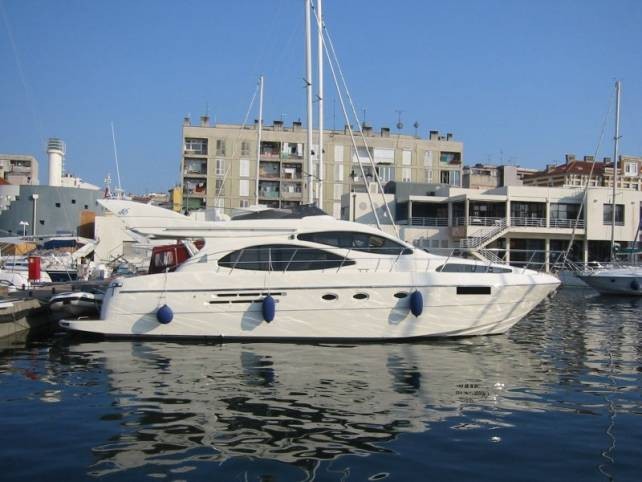 Azimut Yacht KIRAL -  Main