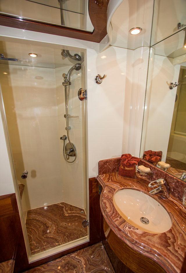 BELLA DONNA II -   Guest Ensuite