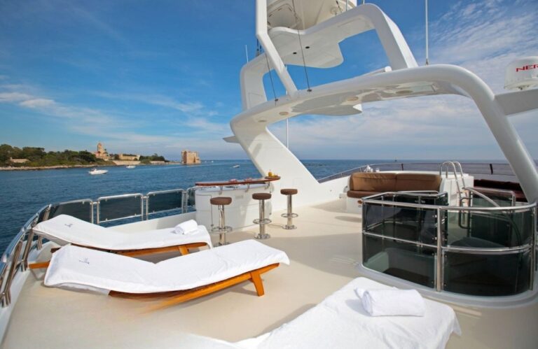 Exterior Relaxation Area