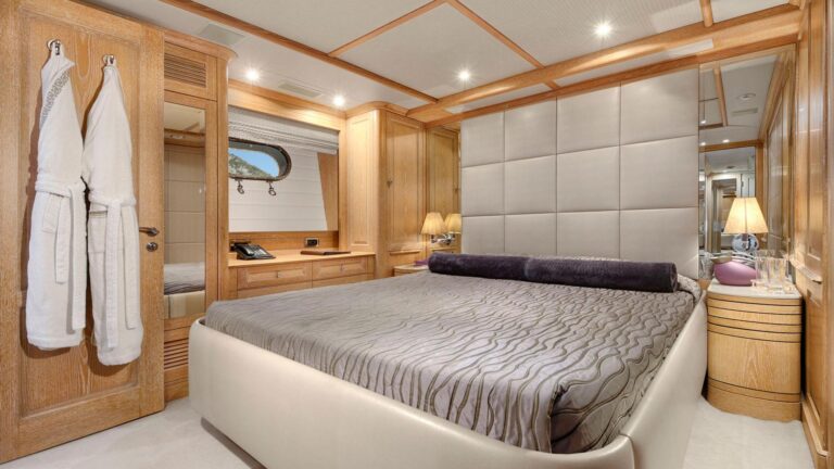 Guest Cabin
