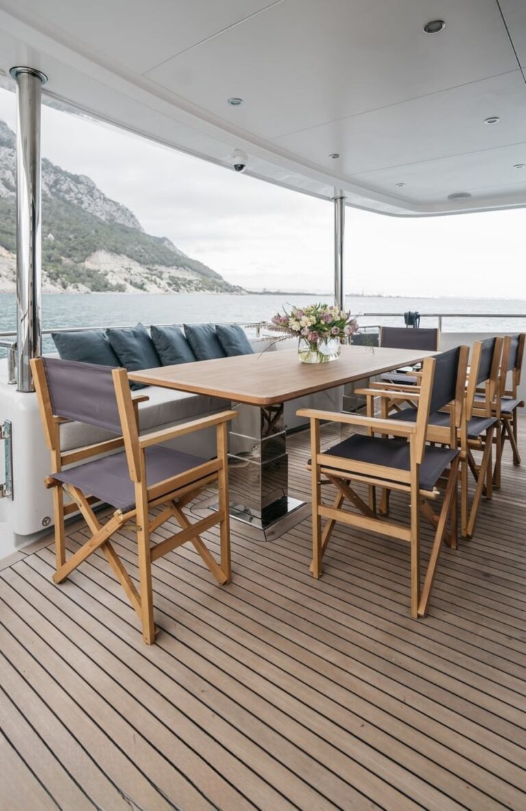 Exterior Relaxation Area With Dining