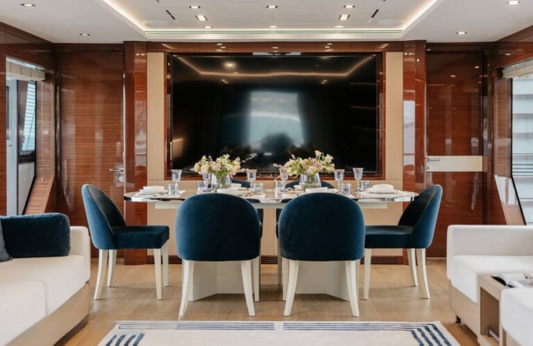 Main Dining