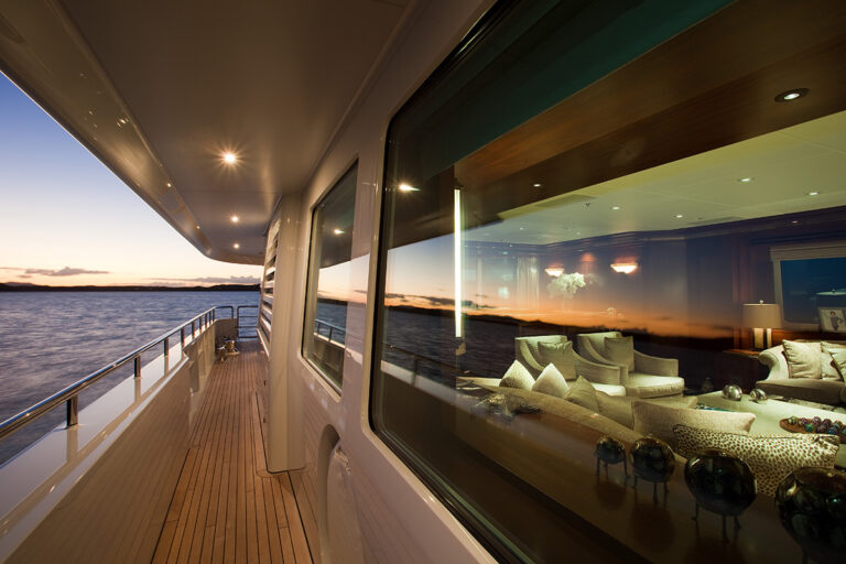 BLIND DATE Side Deck