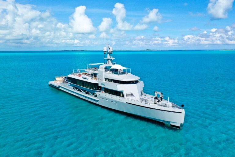 BOLD Superyacht