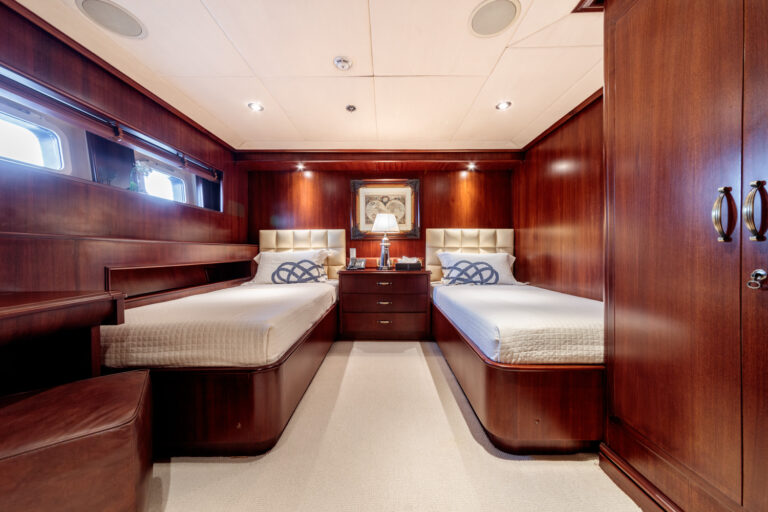 Guest twin cabin