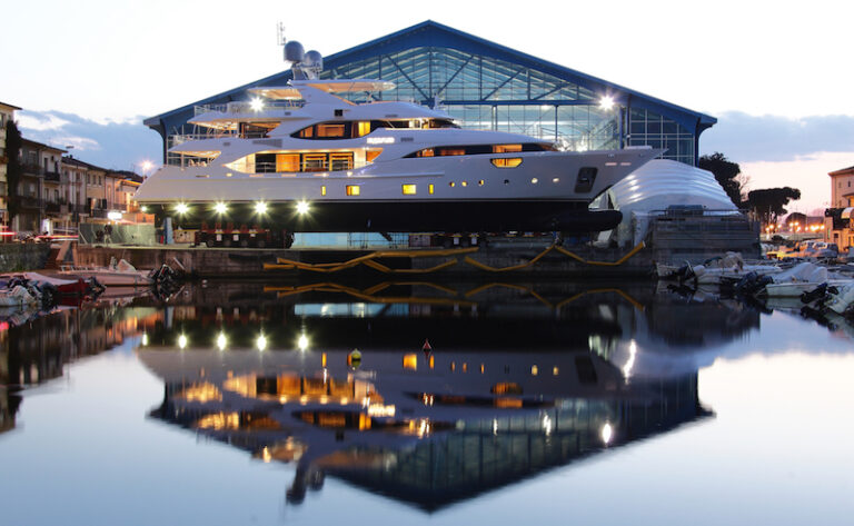 BY006  Crystal 140 motor yacht EQUUS