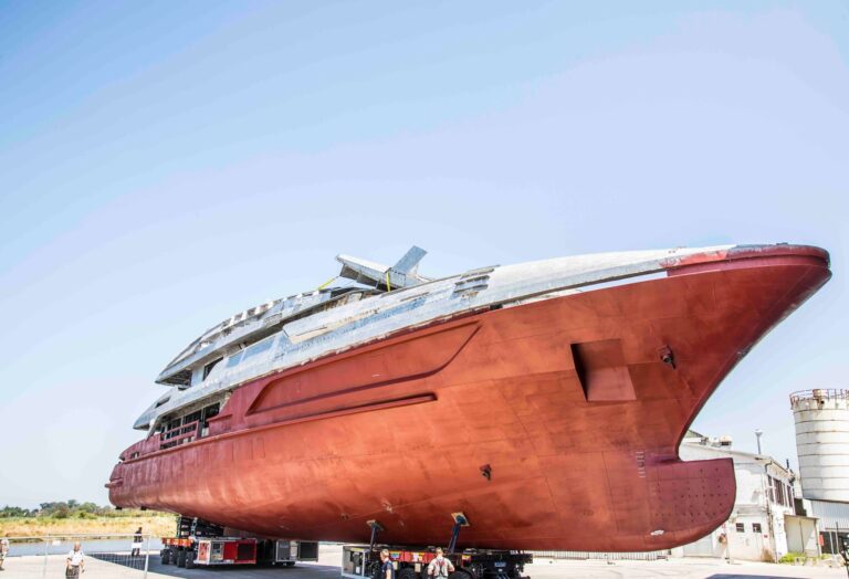 Baglietto Hull 10233