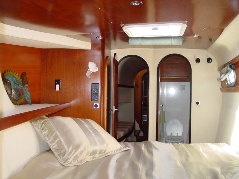 Bahia 46 - Guest Cabin