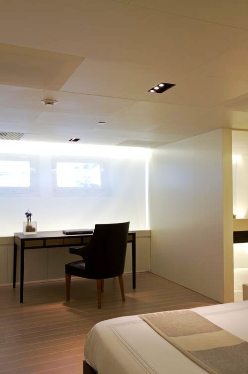 Baracuda Valletta - Master cabin Office