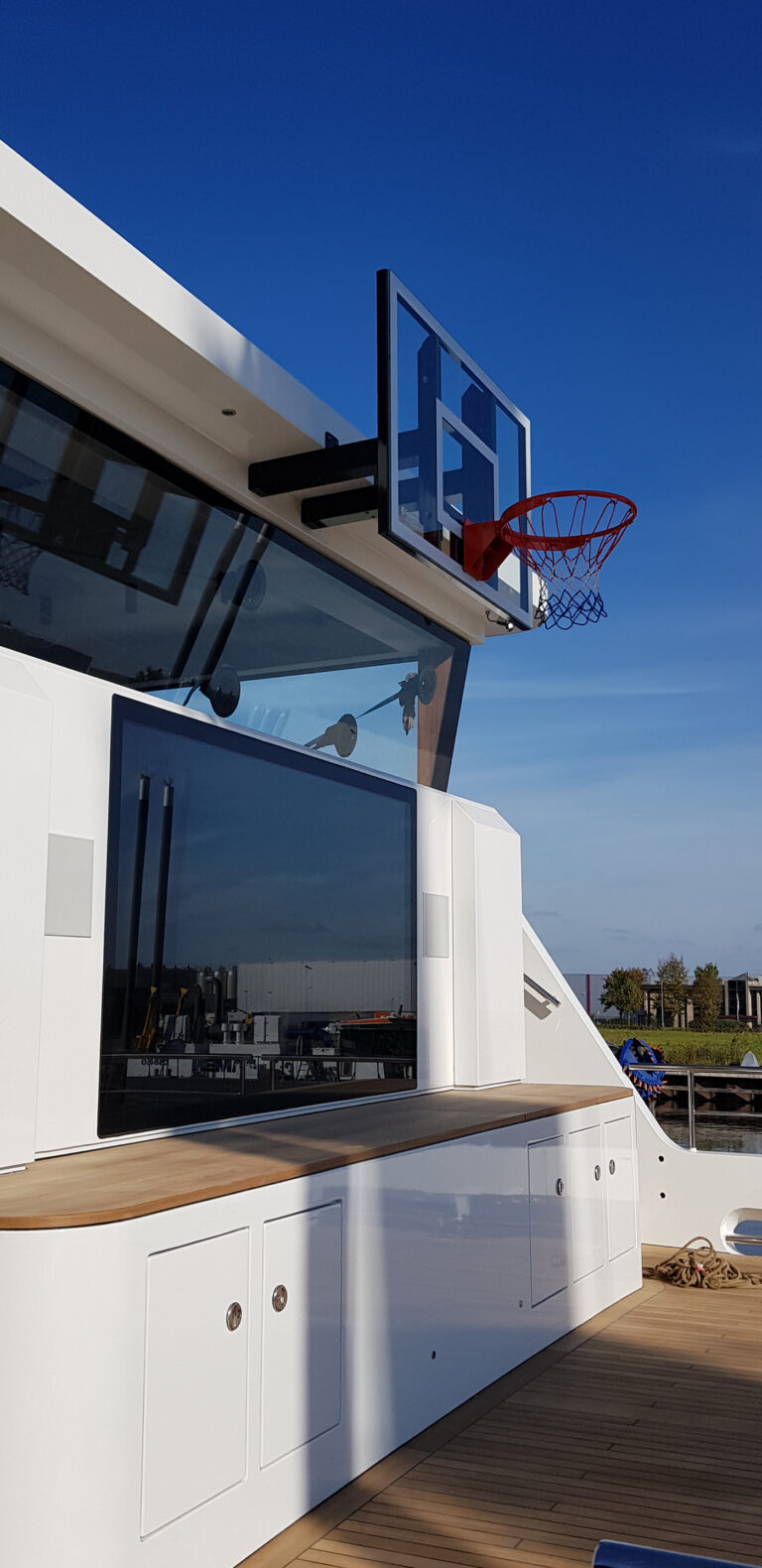 Basketball Aboard XYT 24 Evolution