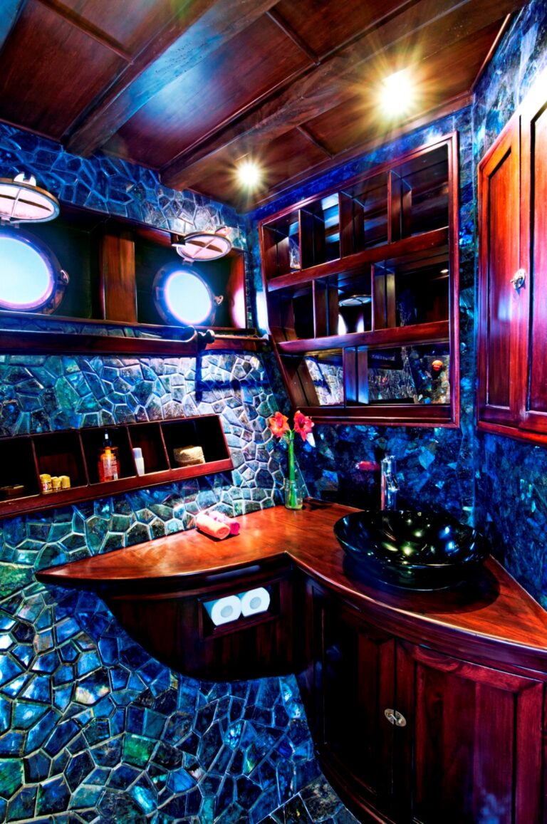 Guest ensuite