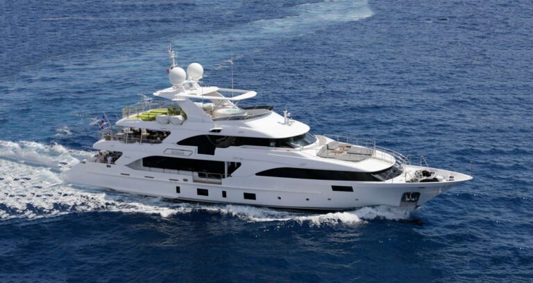 Benetti Classic 121 Motor Yacht (+LEJOS Sistership)