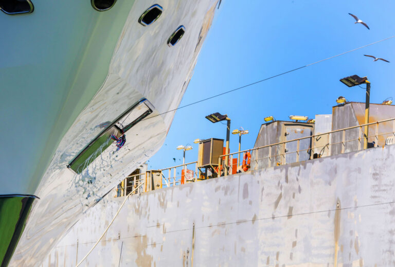 Benetti Launches Superyacht FB275