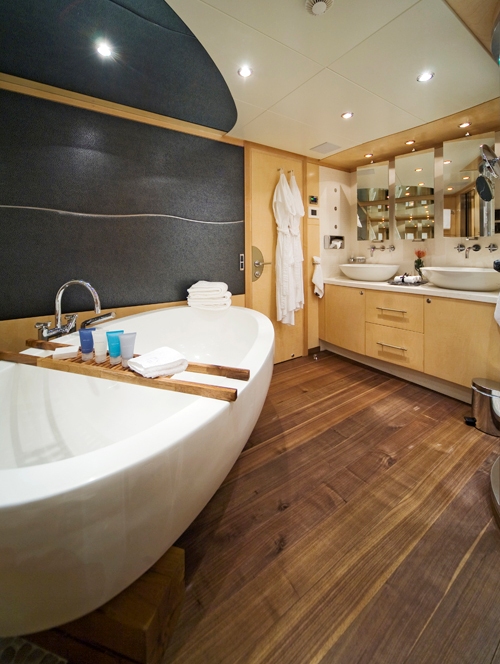 Benetti SALU Master Bathroom