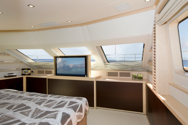 Benetti Tradition 105 motor yacht Master Suite detail