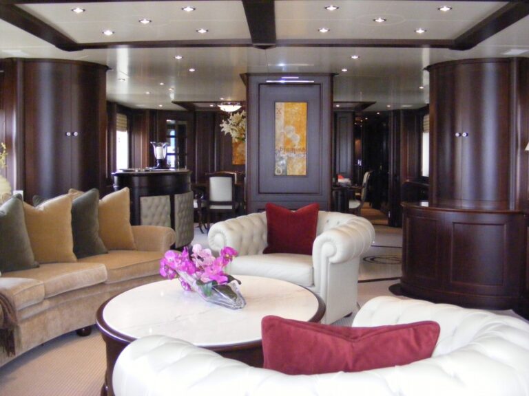 Benetti Yacht BACCHANAL -  Salon 2