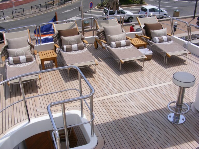 Benetti Yacht BACCHANAL -  Sundeck Sunbeds
