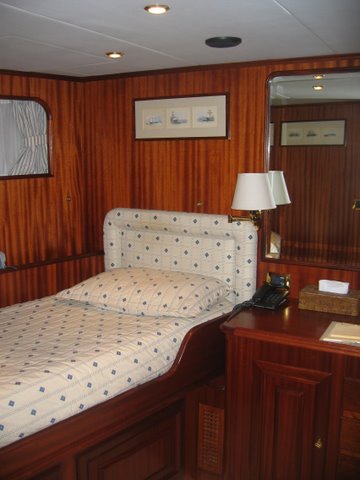 Benetti Yacht MIZAR - Guest Cabin